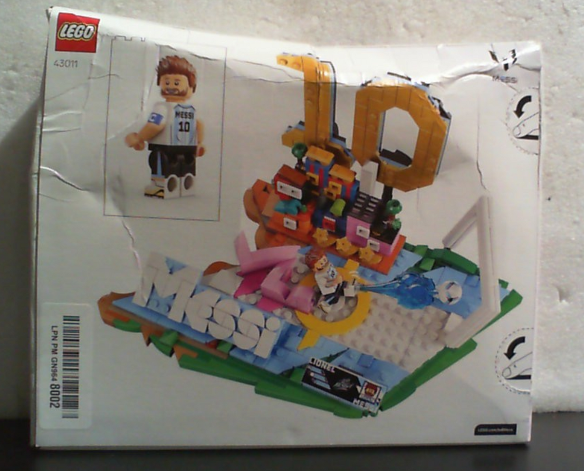 LEGO® Editions Lionel Messi – Momentos destacados del fútbol