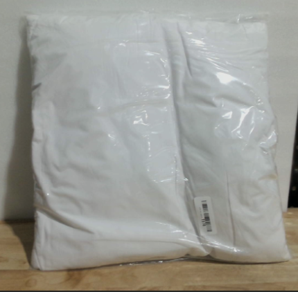 almohada empaquetada, ARTICULO VIENE COMO SE MUESTRA EN LA SEGUNDA IMAGEN SOLO UNA PIEZA