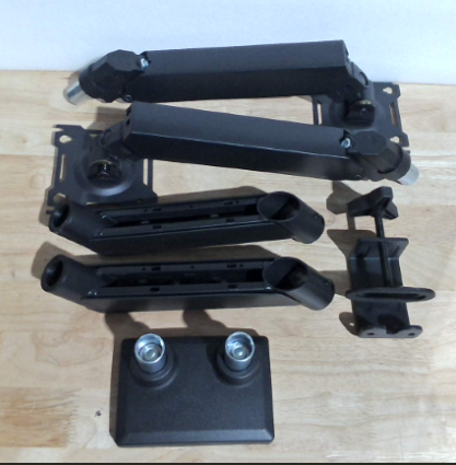 soporte de escritorio articulado para monitor doble (Dual Monitor Mount) ( ARTICULO VIENE COMO SE MUESTRA EN LA IMAGEN 2 ) VIENE SIN MANUAL