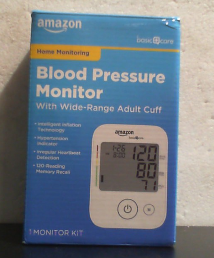 Amazon Basic Care Monitor de presión arterial, brazo de amplio rango, tecnología de inflación inteligente, monitoreo del hogar, indicador de hipertensión
