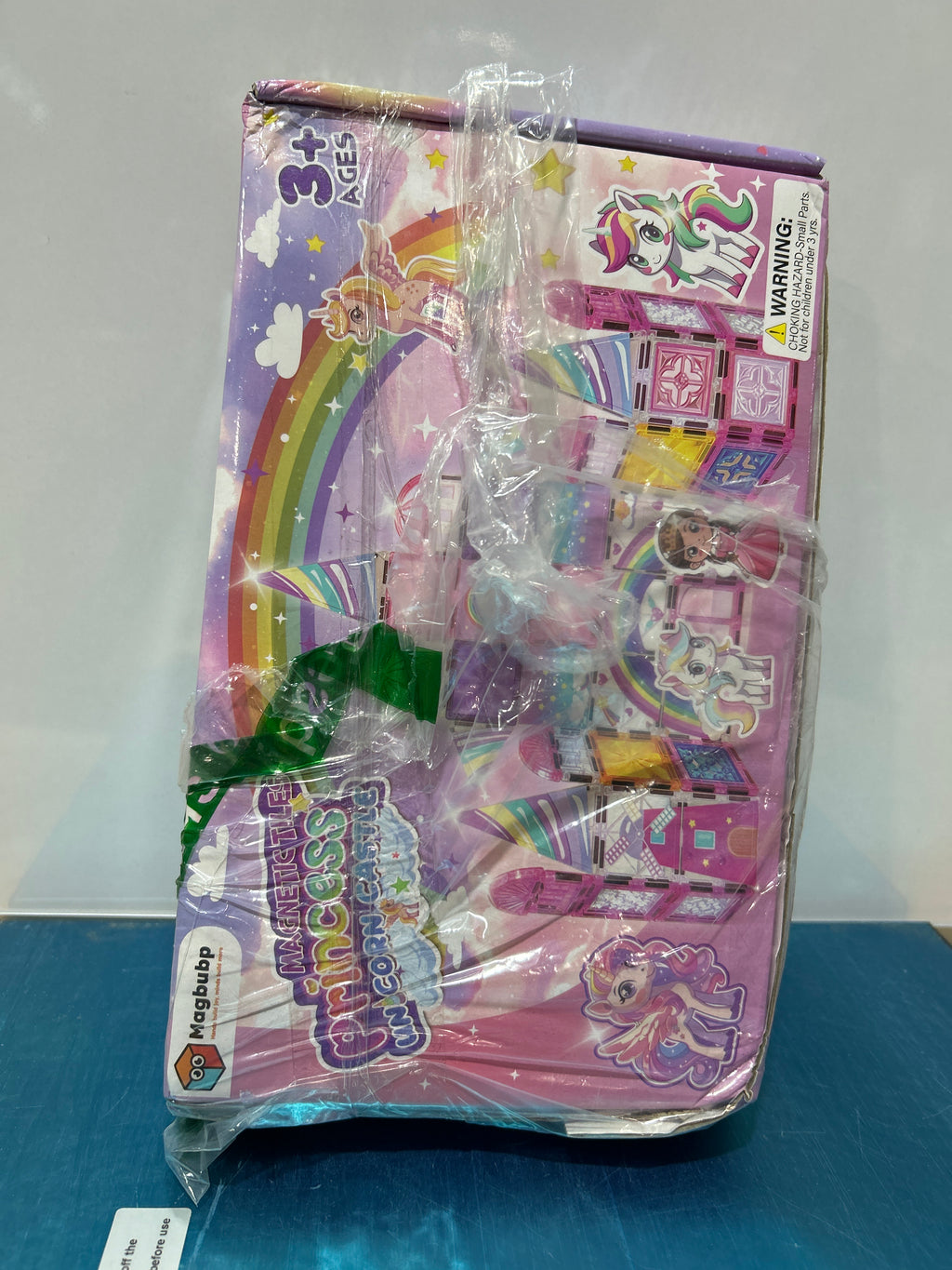 Diamond Magnetic Tiles Unicorn Princess Castle Set - 88 Pieces - 5 Dolls, Coloring Kit & Candy Decors - STEM Toy - 5 Ways to Play - For Girls Ages 3-8 - Birthday Gift