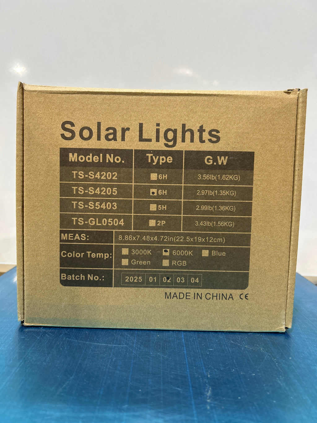 Foco solar navideño para jardín T-SUNUS, 6 en 1, blanco, para exteriores, IP65, resistente al agua, panel separado, 6000 K, para árboles, patios, entradas, porches, pasarelas y Halloween. 