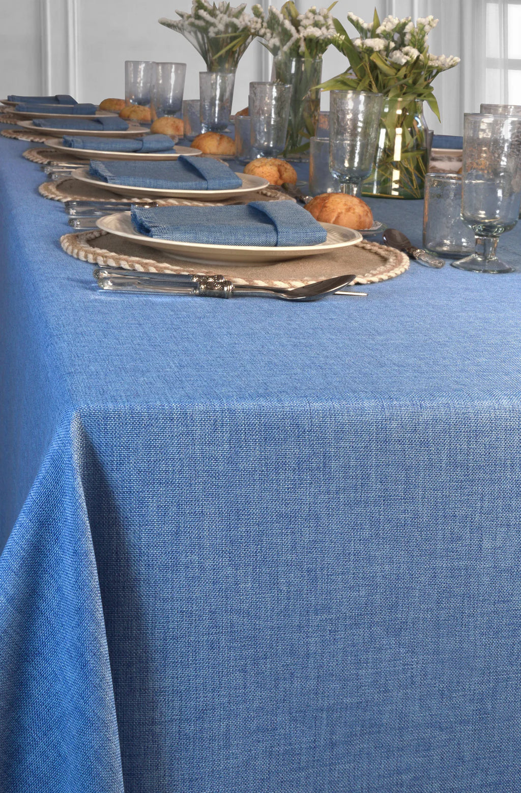 Mantel Kairo Azul – Elegancia y Color para tu Mesa