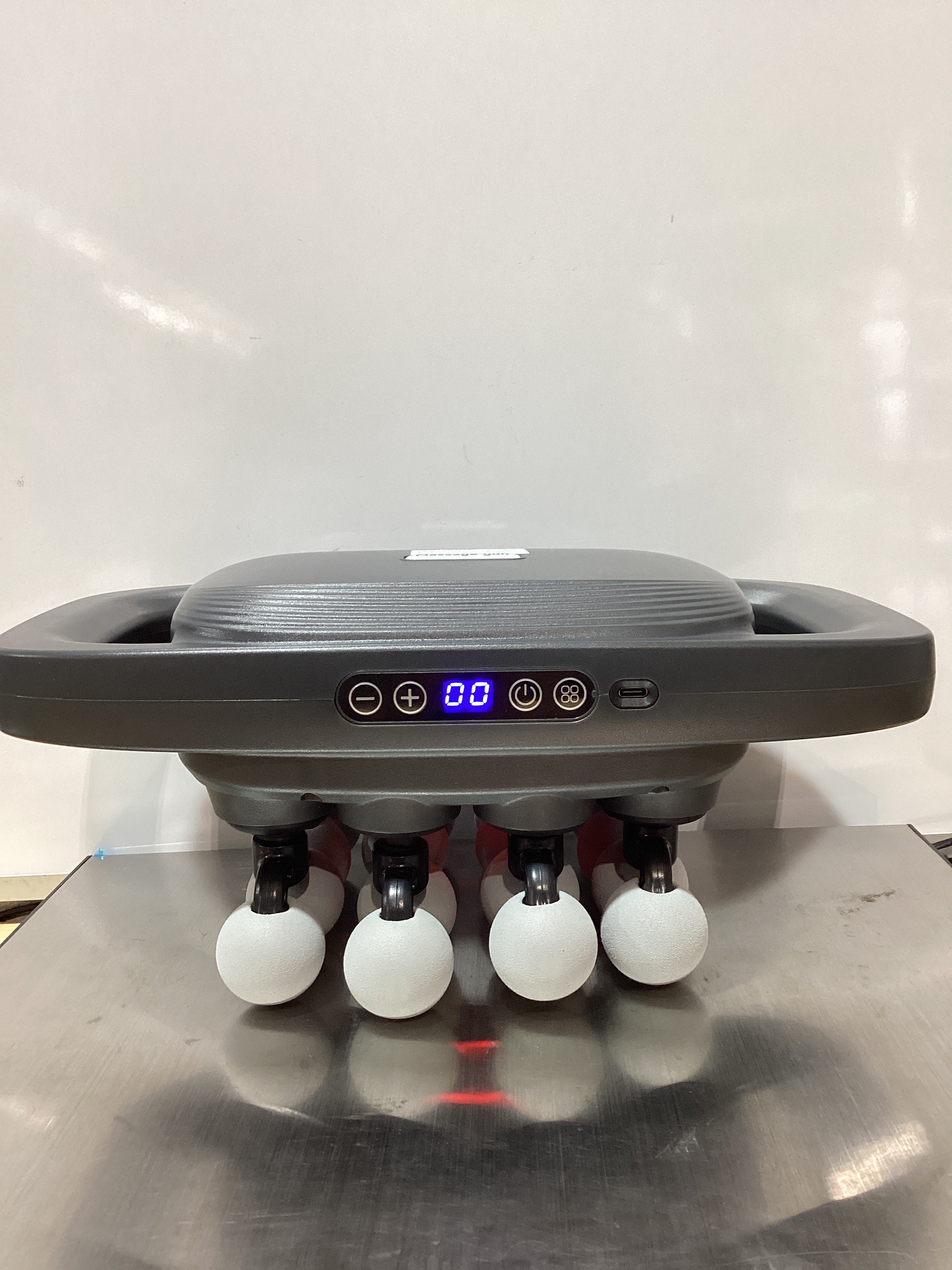 Pistola de Masaje 16 Cabezas | Tejido Profundo, Terapia de Luz Roja, 3 Modos, 30 Intensidades y Carga Type-C