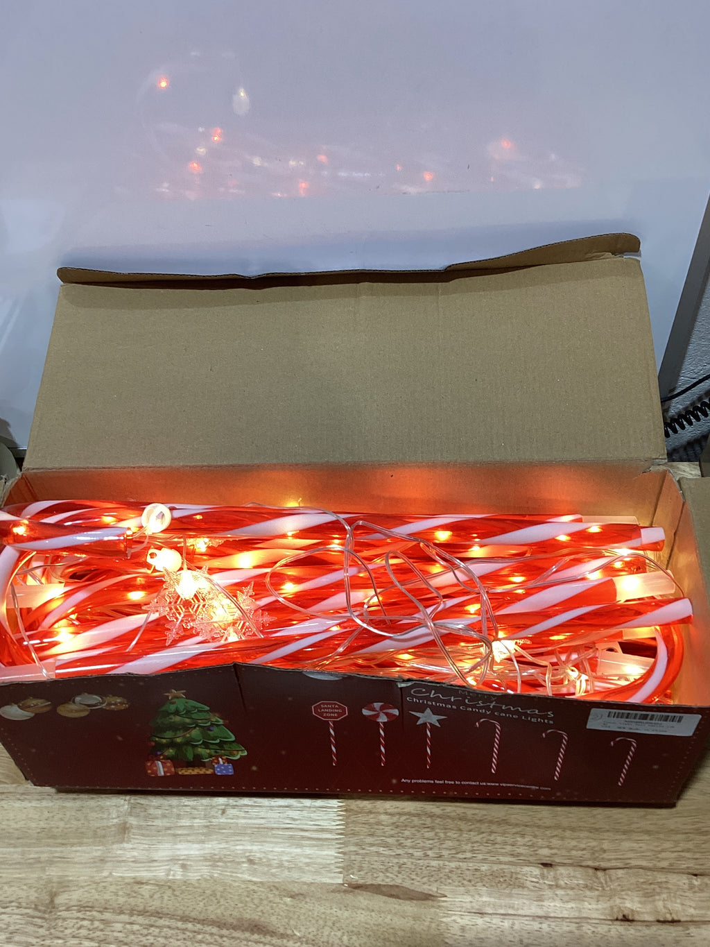 HELESIN Luces navideñas de bastón de caramelo para exteriores, 103 cm, 110 LED, con adaptador, temporizador de 12 modos, control remoto, impermeables, para patio, jardín y camino