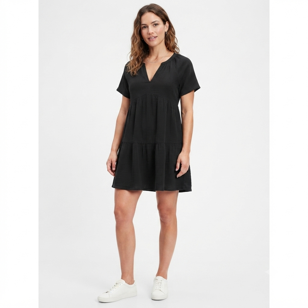 276) Vestido Negro Escalonado de Lino GAP – Manga Corta, Cuello V, Talla XS