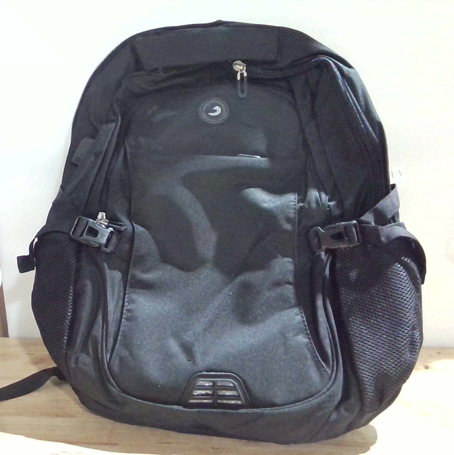 mochila antirrobo SHRRADOO (ARTICULO VIENE COMO SE MUESTRA EN LA IMAGEN 2 )