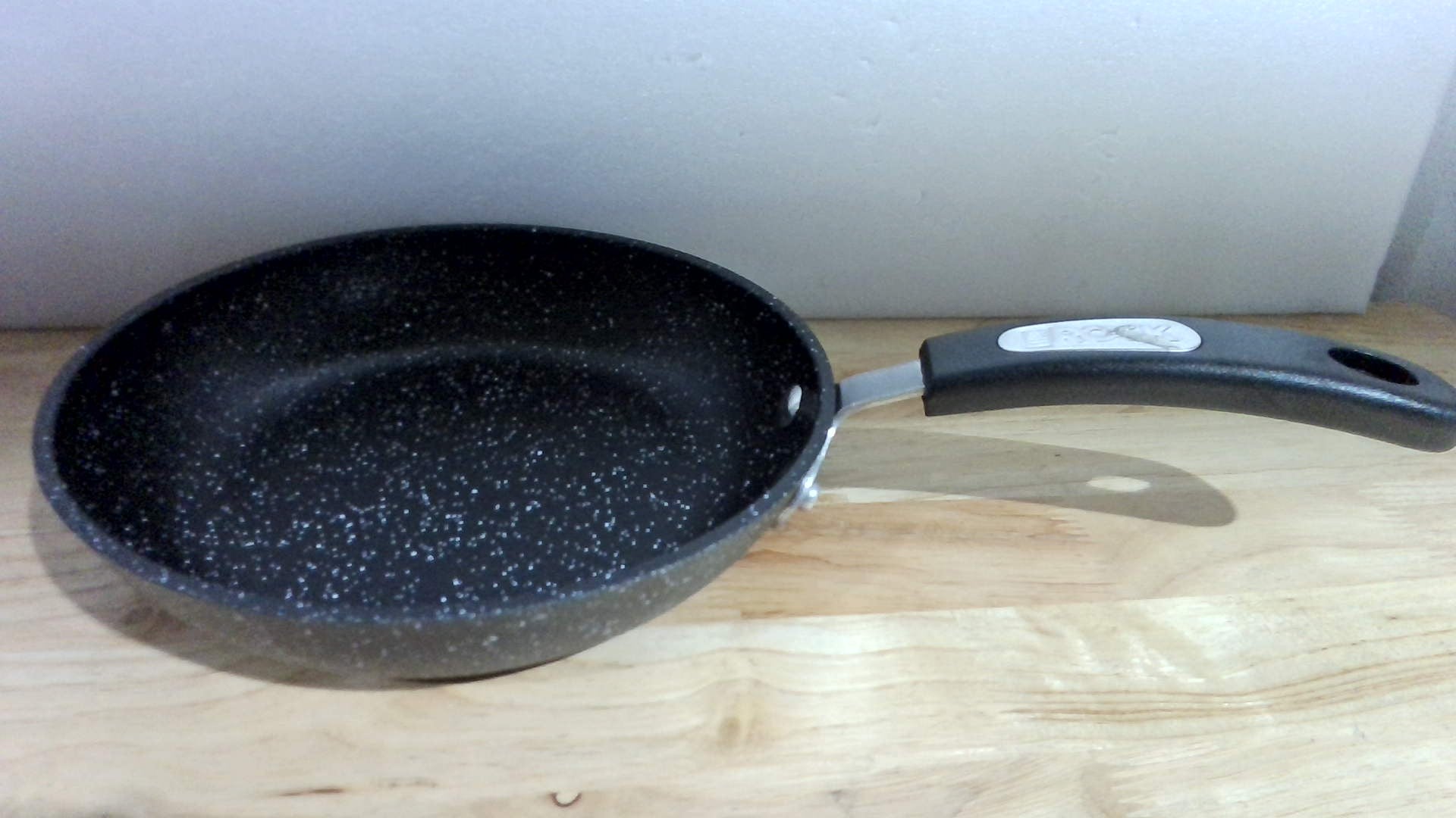 Starfrit The Rock - Sartén antiadherente de 28 cm (11") - Aluminio forjado duradero - Apto para horno - Libre de PFOA - Fácil de limpiar - Negro