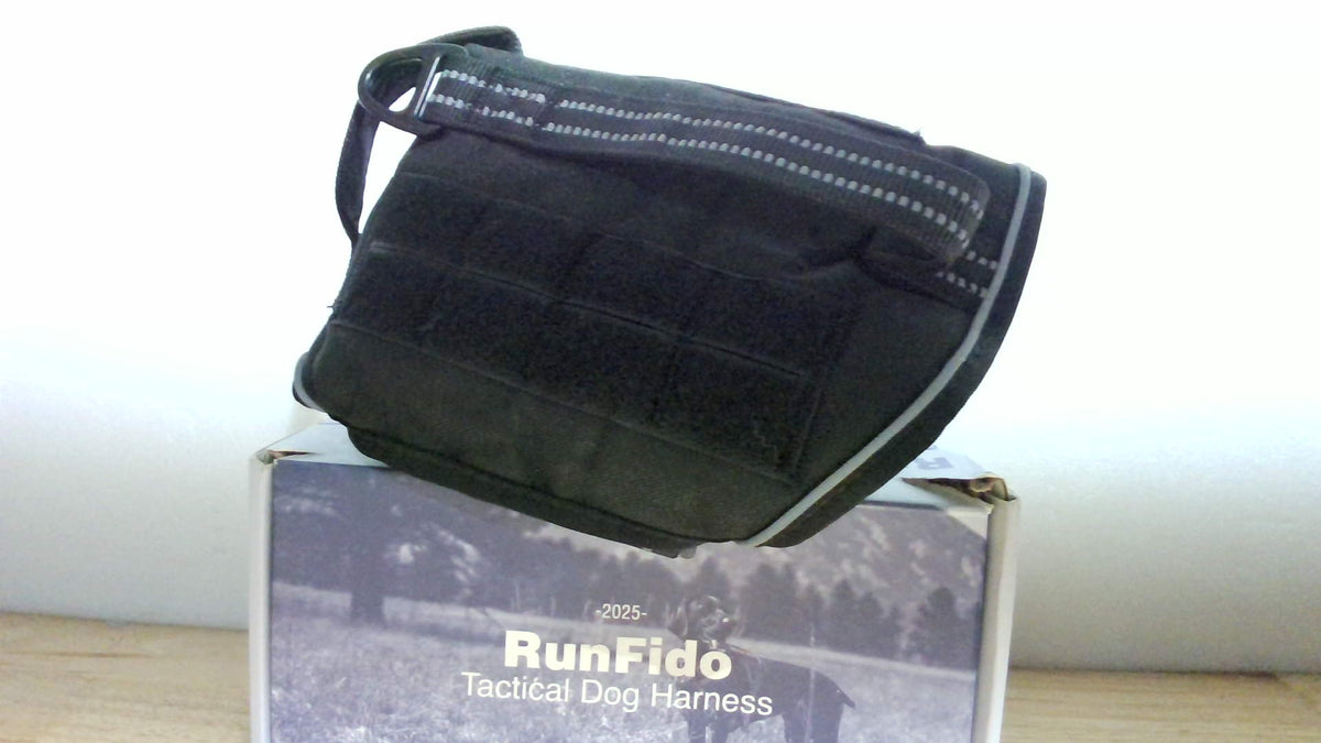 Arnés Táctico para Perros Talla Mediana – Sin Tirón, Sistema Molle, Reflectante y con Asa para Senderismo y Entrenamiento