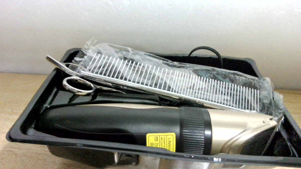 Cortapelos Perro Highdas para Aseo Ruido Bajo, Cortapelos Perro Inalámbricos Kit Aseo Eléctrico Recargables, Afeitadora Perro Silenciosa, Kit Cortador Cabello Mascota para Perros y Gatos (Dorado)