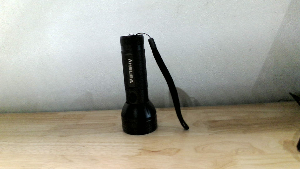 Vansky Linterna UV Luz Negra, 51 LED Luz Negra Detector Orina Mascota Perro Gato, Manchas Secas, Chinches, Resina Curacion, Buscador Escorpiones