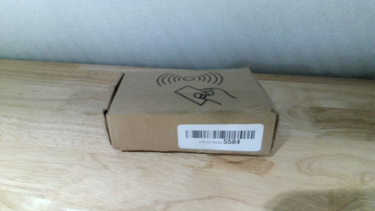 Lector Escritor Tarjeta RFID 125KHz Portátil Tarjeta ID Inteligente para T5577 o EM4305, Incluye 6 Tarjetas Blancas y 6 Llaveros T5577 Grabables Rellenos Medias Navidad Hombre