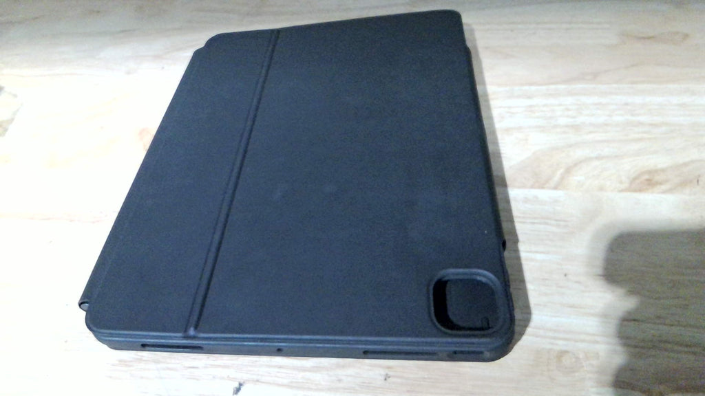 Funda con Teclado ESR Rebound 360 para iPad Pro 12.9" – Soporte Magnético, Trackpad, Negro