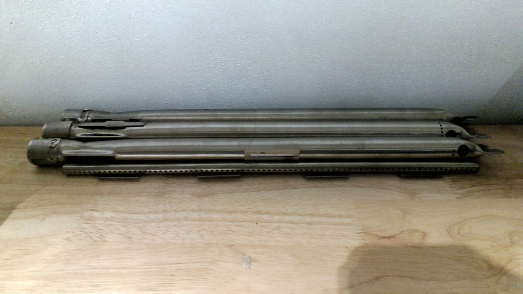 Kit de Quemadores para Parrilla Weber Spirit 300 Series – Acero Inoxidable, Ref. 69787, 46 cm