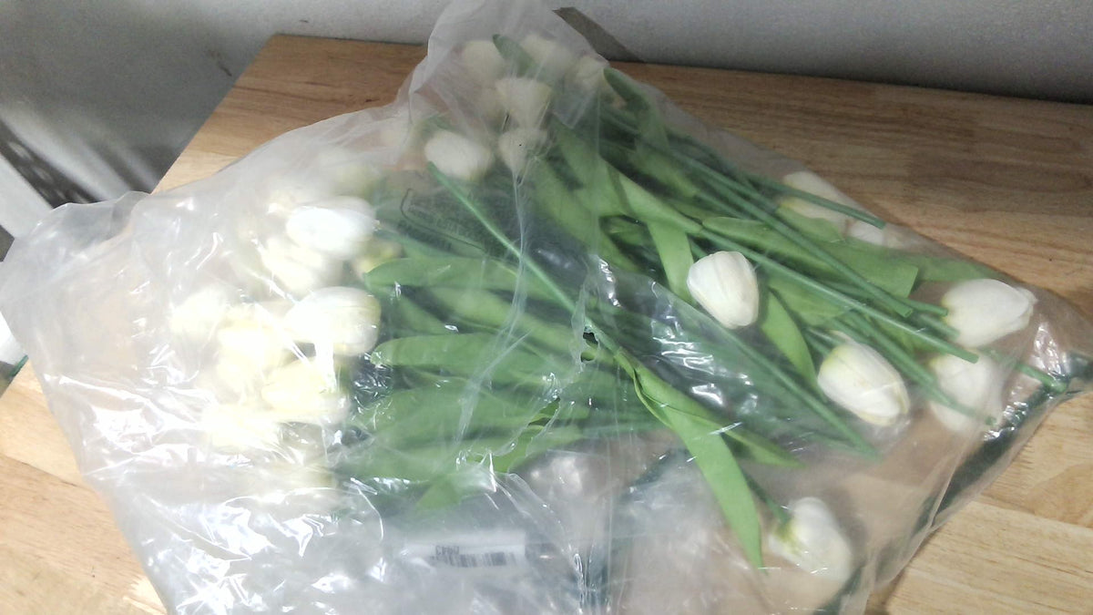Conjunto de Decoración de Centro de Mesa Canlierr 72 Piezas Primavera, Tulipanes Artificiales con Huevos Pastel, Rellenos de Florero para Hogar, Boda, Fiesta, Decoración de Granja (Blanco)