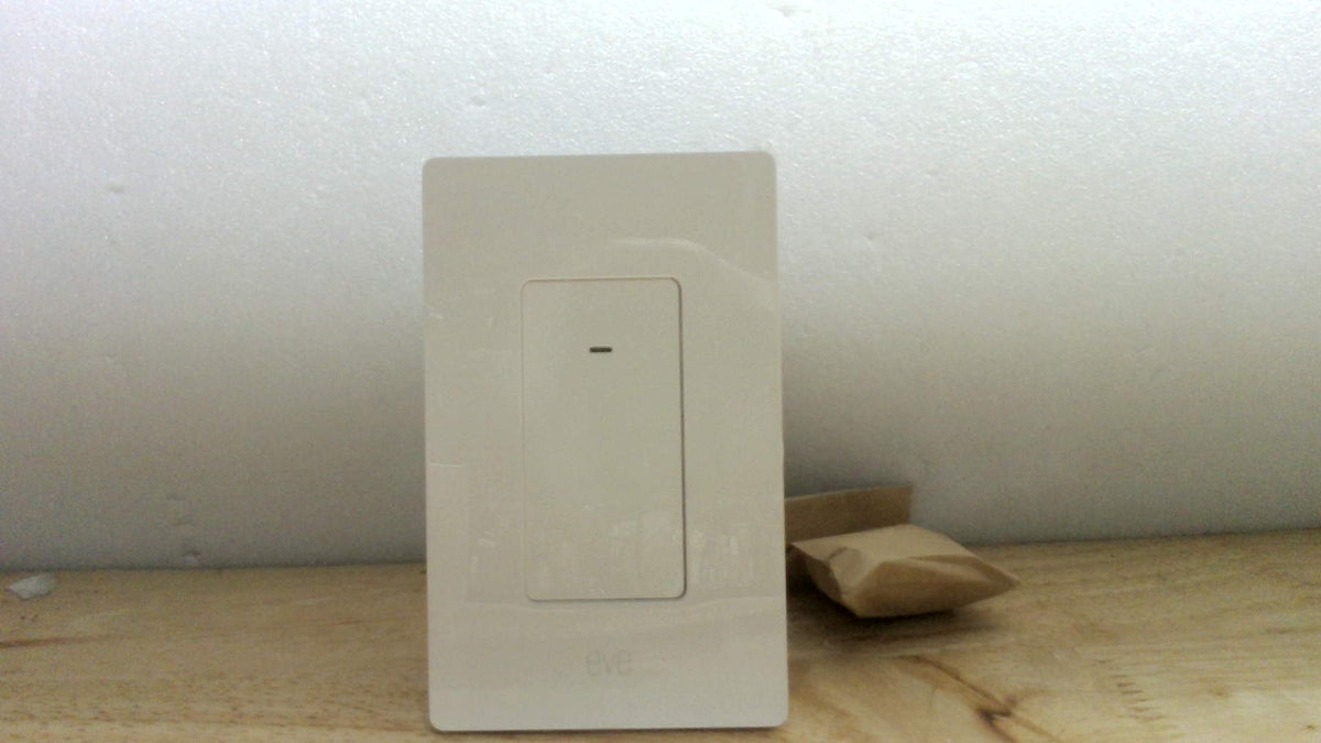 Interruptor de Luz Inteligente Eve (Matter) - Interruptor de Pared Inteligente para Apple Home, Alexa, Google Home, SmartThings; para Interruptores de Polo Simple y 3 Vías; Thread, Requiere Enrutador de Borde Thread e Hilo Neutro; Certificado UL
