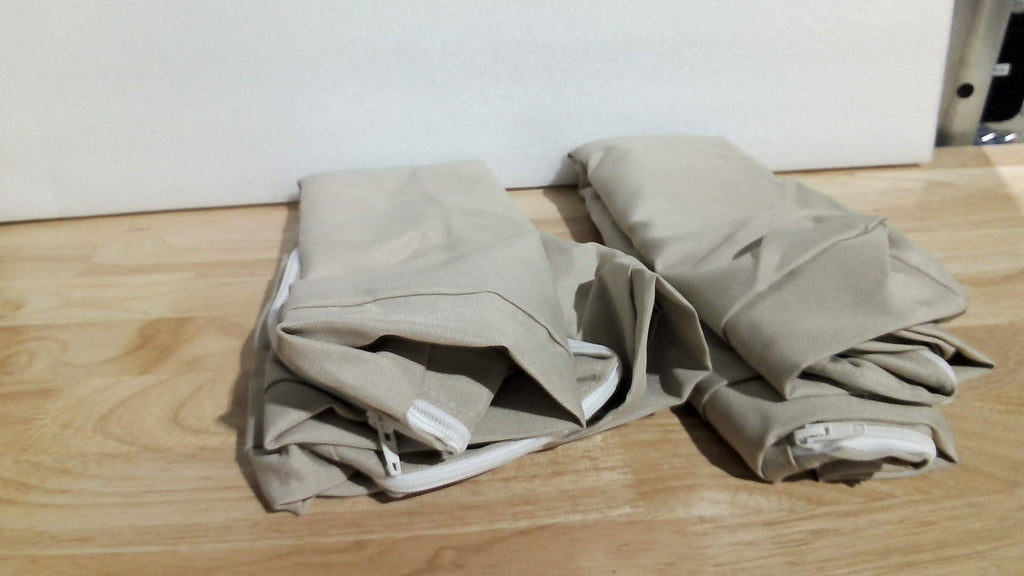 Fundas para Cojines de Patio FLYMEI 21"x19"x3" Impermeables – Pack de 2, Color Beige para Sillas y Sofás de Ratán