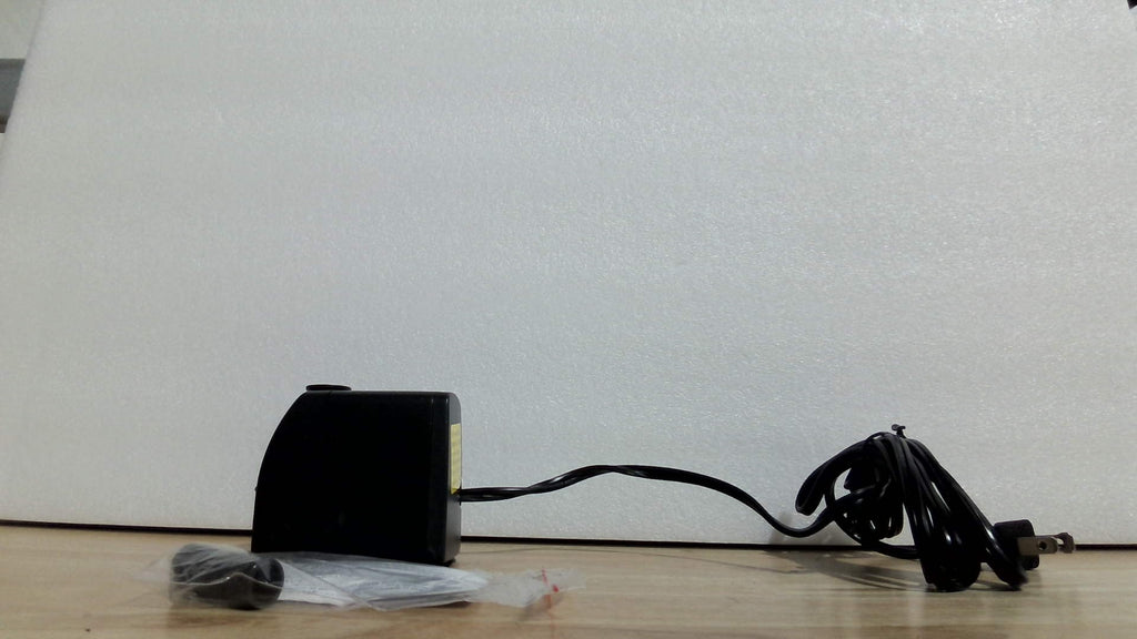 Bomba Sumergible SongLong 200 GPH 15W – Ultra Silenciosa, Protección Sobrecalentamiento, Elevación 5.2 Pies (1 Unidad)
