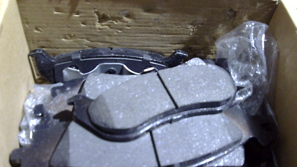 USADA – Juego Pastillas de Freno Cerámicas ALADICHE ⚠️ SON DE DIFERENTES TAMAÑOS | Delanteras y Traseras | Ford Explorer 2006-2010 | Sport Trac | Mountaineer