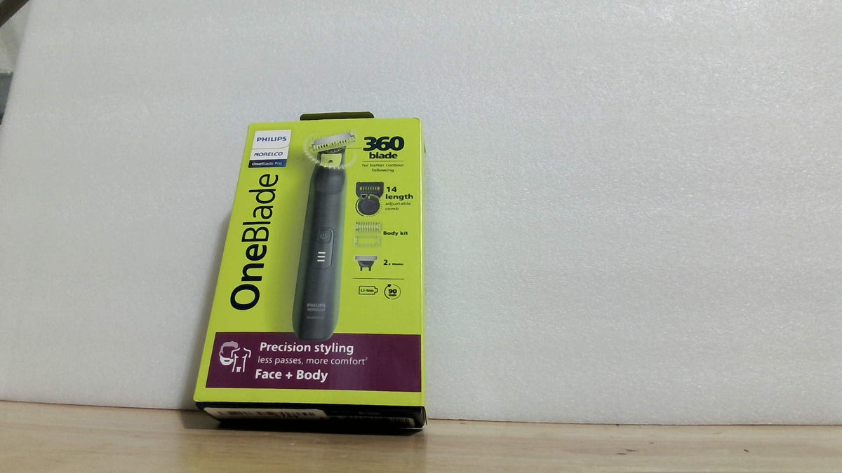 Afeitadora Eléctrica Philips Norelco OneBlade Pro 360 – Rostro y Cuerpo, QP6542/70