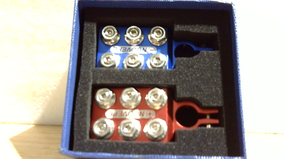 Terminal de Batería NUOVEPE 12 Vías | Aluminio Anticorrosivo | 8AWG a 4/0AWG | Compatible SAE/DIN/EN | Audio Automotriz | 1 Unidad