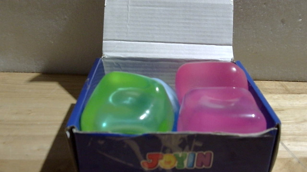 JOYIN Pack de 4 Cubos Antiestrés Sensoriales 5 cm – Juguete Blandito Crecimiento Lento para Niños y Adultos