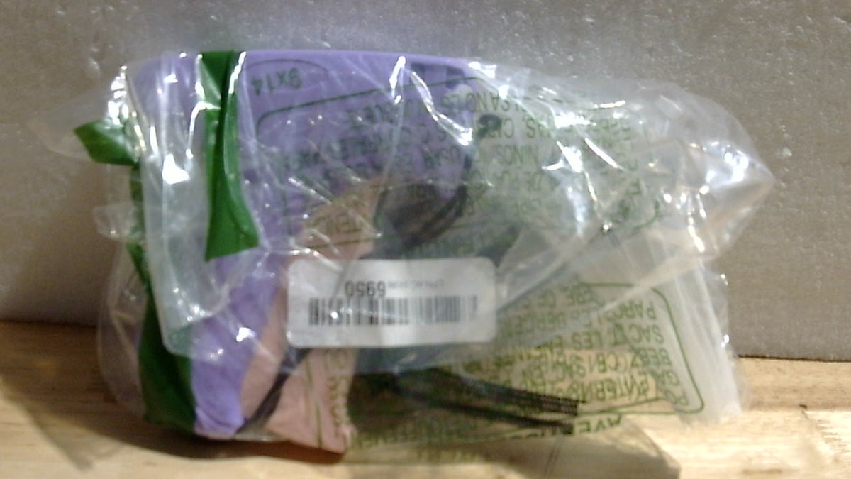 Pistola de costura para ropa - Pistola de costura portátil para arreglar prendas rápidamente - Pistola de etiquetado - Incluye 6 agujas, 1000 broches negros y 1000 broches blancos