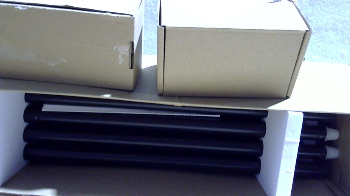 Barras para cortinas negras (paquete de 2), barras para cortinas HOTOZON para ventanas de 32 a 58 pulgadas, nuevas barras para ventanas con empalme, barra para cortina individual de 3/4 de pulgada con remates de malla.