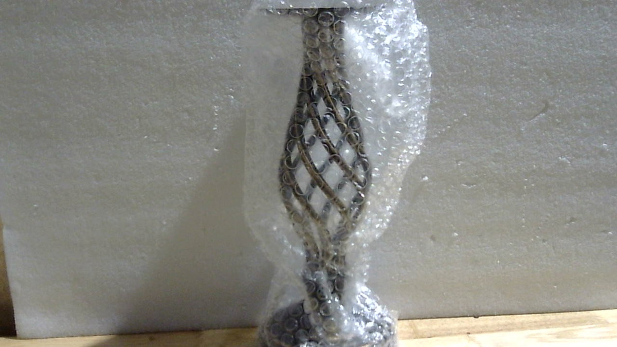Portavelas KXUNH de latón dorado vintage con base antideslizante - Portavelas para chimenea, fiestas, comedores, hogar y decoración de bodas (tamaño grande)