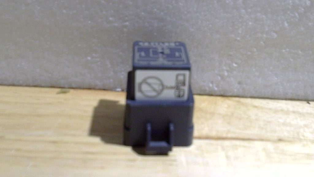 Conjunto de relés Quicksilver 882751A04 para motores fueraborda Mercury de 30 a 300 CV.