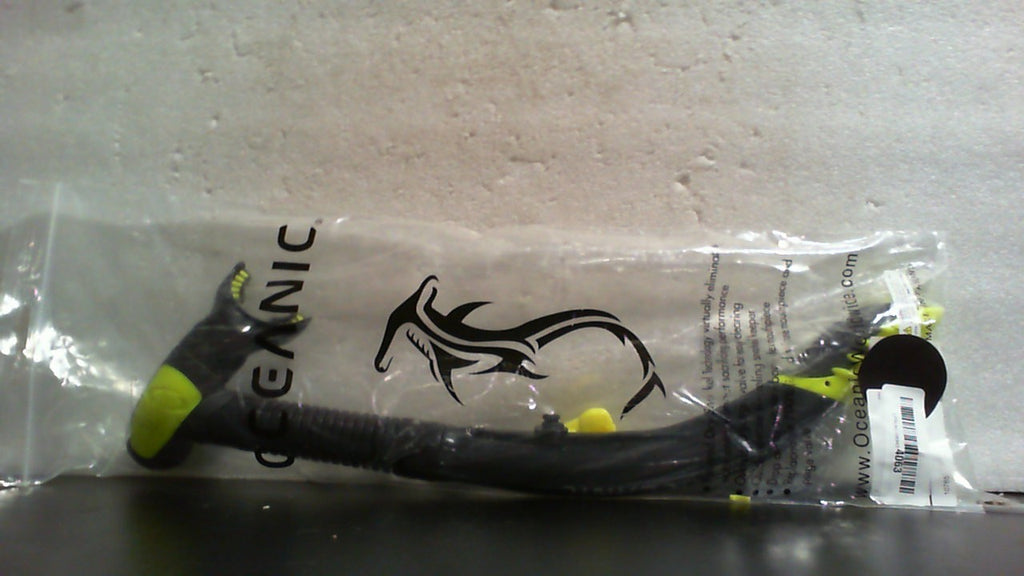 Tubo de snorkel Oceanic Ultra Dry 2 con boquilla reemplazable