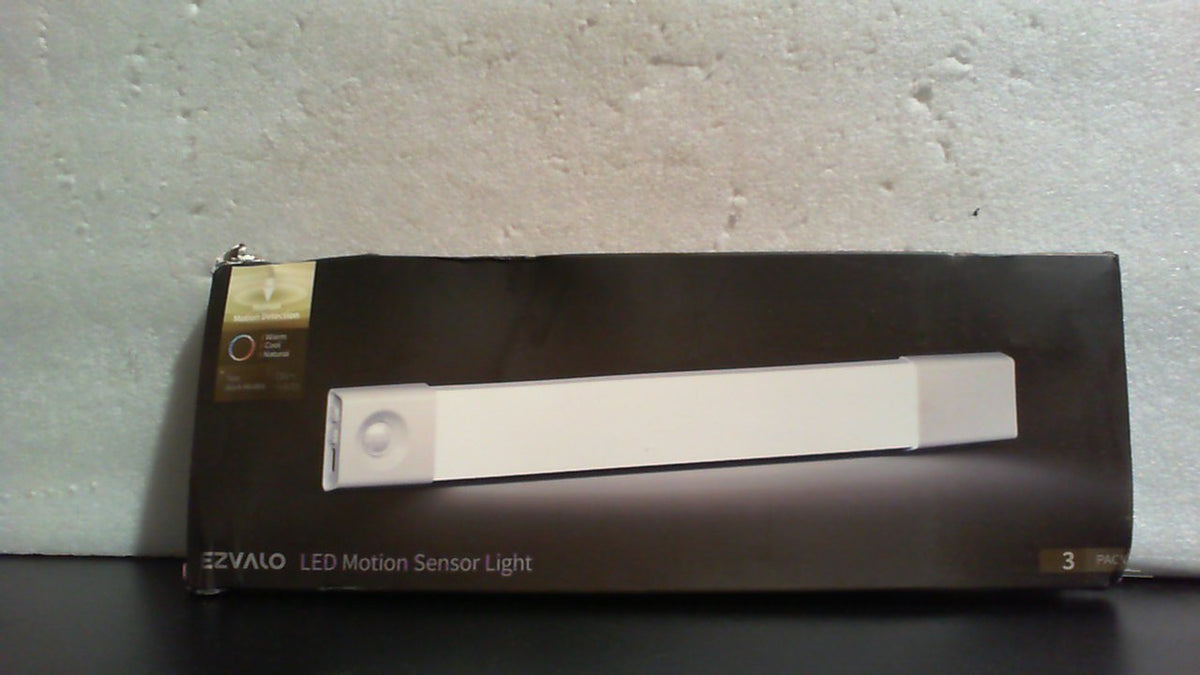Iluminación bajo armarios EZVALO, luces inalámbricas para armarios, 50 LED recargables con sensor de movimiento, regulables, 3 temperaturas de color, 11,8 pulgadas, ideales para encimeras de cocina, despensa, dormitorio y armario (paquete de 3).