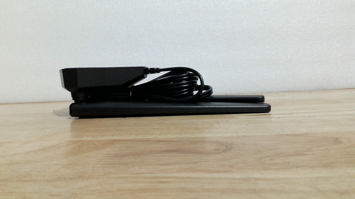 Antena WiFi 6E tribanda Eightwood de 6 GHz, 5 GHz y 2,4 GHz para juegos, con base magnética y cable de extensión de 2 metros para PC de escritorio, tarjeta PCIe WiFi 6E y router.