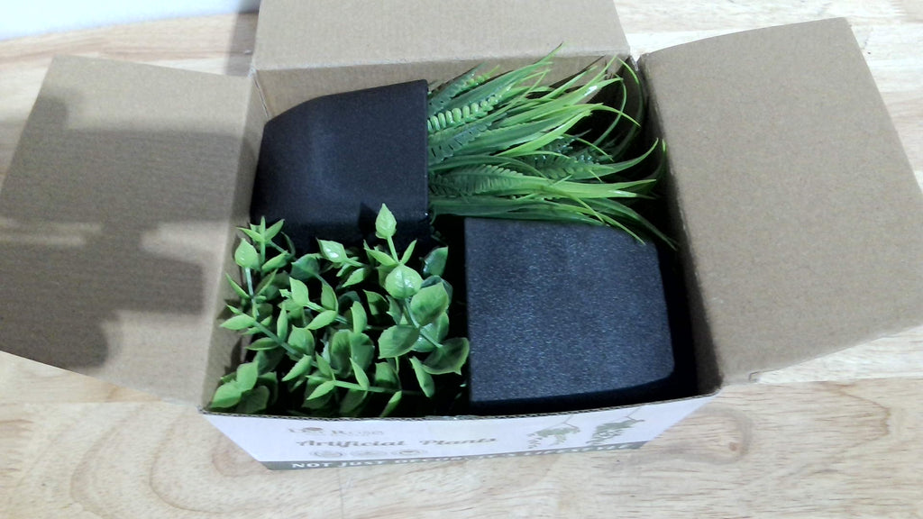 Der Rose Paquete de 2 plantas artificiales pequeñas en maceta, plantas falsas negras, accesorios de baño para el hogar, oficina, escritorio, decoración de baño, interiores