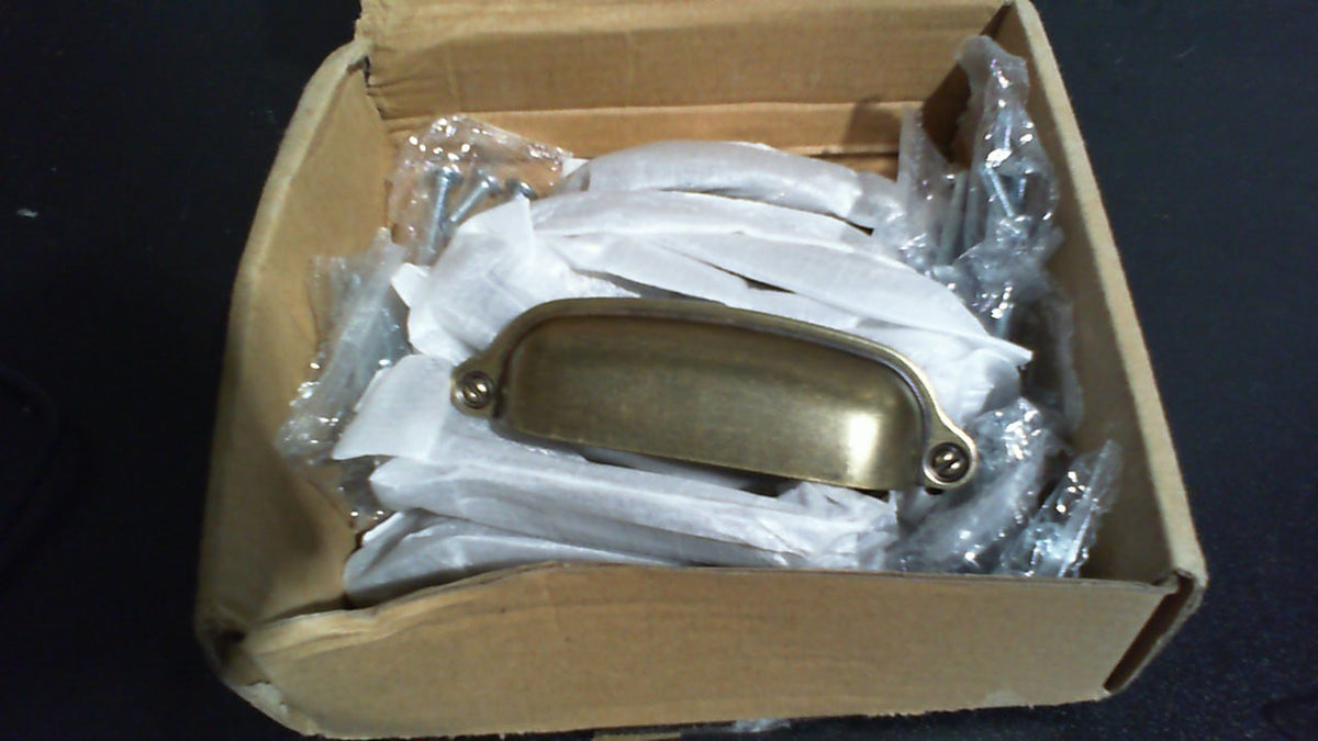 Tiradores tipo copa HARPOON para cajones y gabinetes de cocina, estilo europeo, 7,6 cm (3 pulgadas), paquete de 10 unidades, latón antiguo.