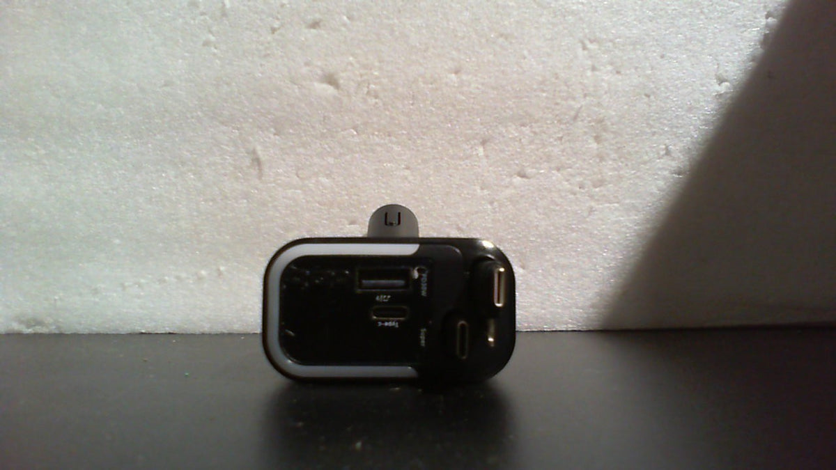 Cargador de coche retráctil 5 en 1 de 120 W con carga rápida en 30 minutos, transmisor FM Bluetooth inalámbrico, adaptador de cargador de coche tipo C + USB-A, compatible con iPhone 17/16/15/14/13 Pro Max y dispositivos Android.