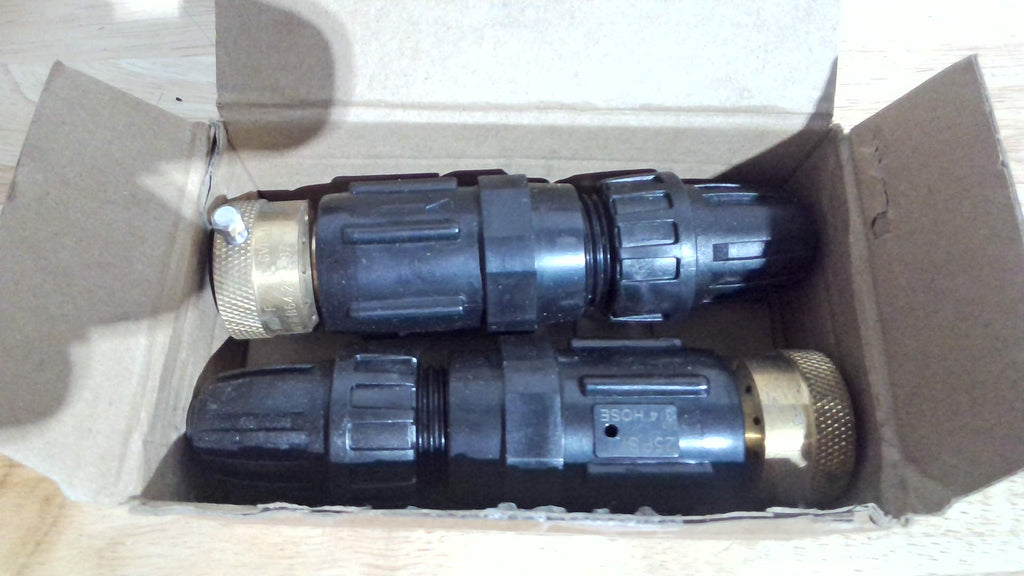 Feekoon 2 Juego de Adaptadores para Grifo de Riego por Goteo de 25 Psi, Tubo de Riego de 1/2'' a Grifo de 3/4'', Regulador de Presión de Agua, Antirretorno con Filtro, Piezas para Sistema de Goteo