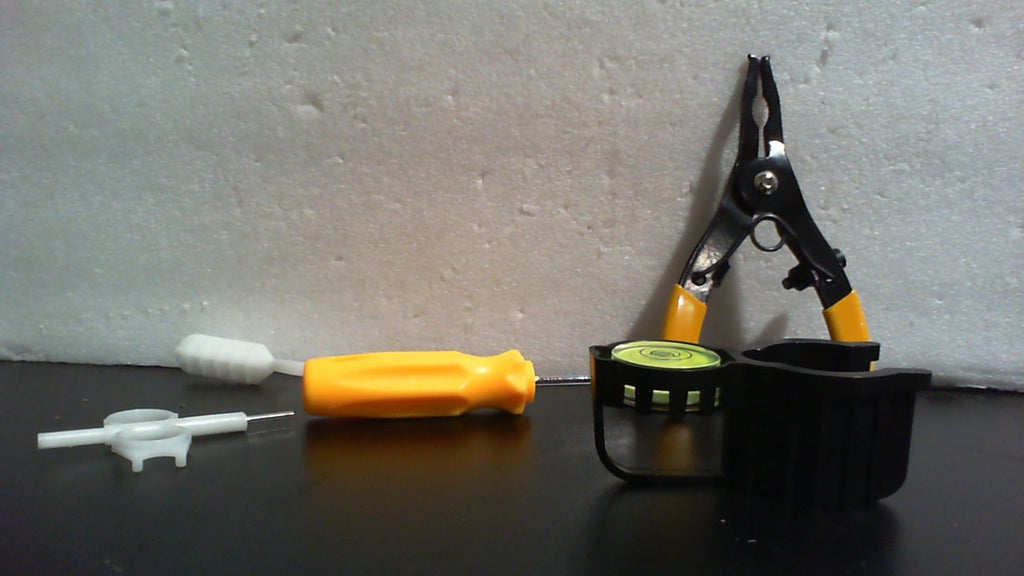 Kit de herramientas de ajuste para aspersores Gulfmew: herramienta para sujetar el rotor con nivel, llave de ajuste del rotor y herramientas para extraer el cabezal de aspersión. Compatible con sistemas Hunter y Rain Bird (amarillo y blanco).