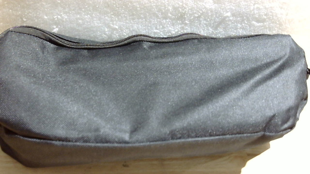 Silla de camping portátil y ligera BITIANTEAM - Silla plegable para mochileros y senderismo con bolsa de transporte para viajes al aire libre, playa, picnic, festivales (negra)