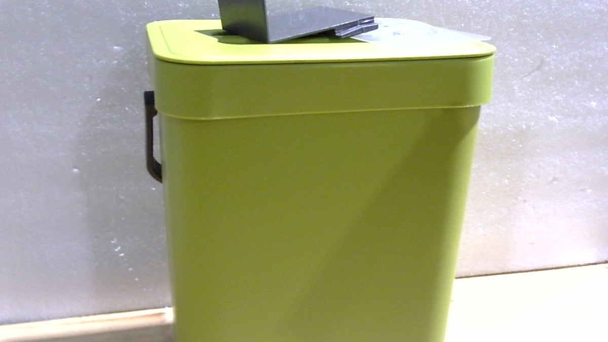 NO INCLUYE GANCHOS-Cubo de basura de cocina COMTAR, 5 litros, para cocina, sellado, para colocar debajo del fregadero o sobre la encimera (verde).