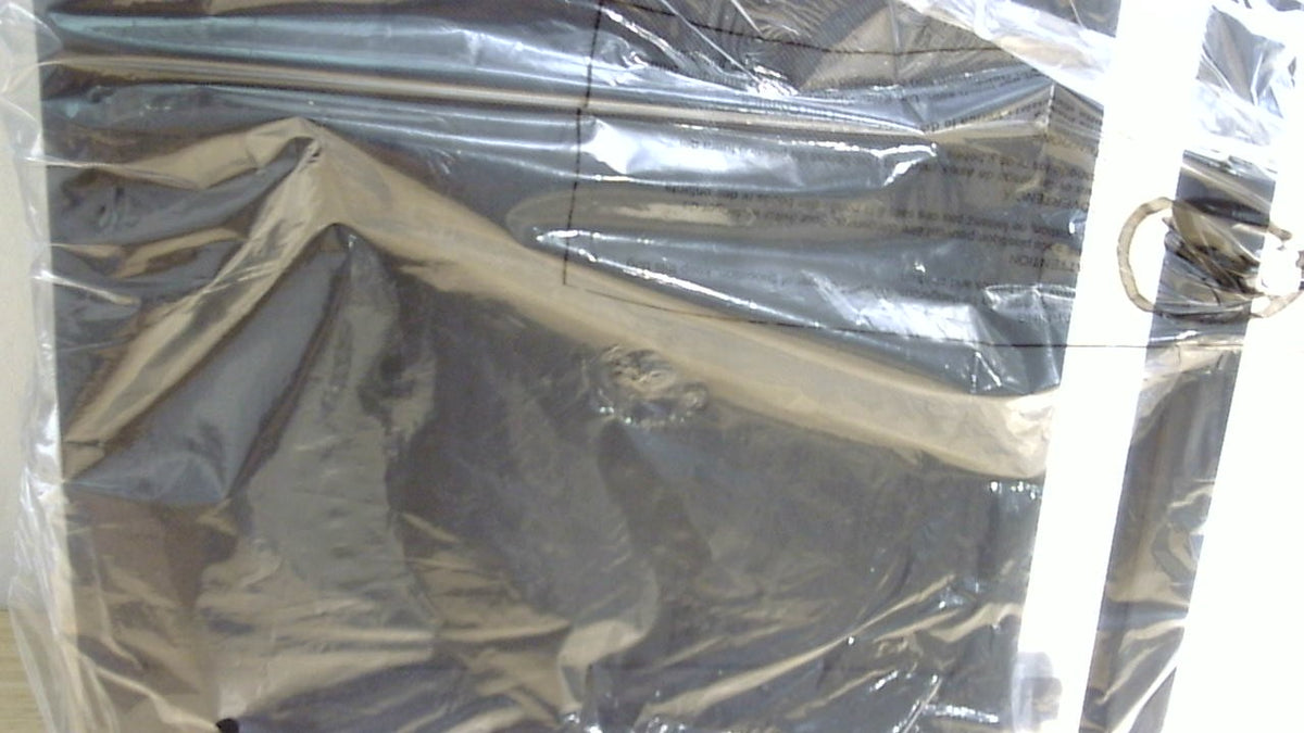 Asientos para estadio LLEVTIC con respaldo, sillas de gradas con cojín, silla plegable portátil para estadio con cojín extraíble y bolsillo grande para eventos escolares y juegos deportivos (Negro) #2987