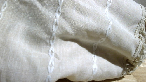 1 PANEL-Cortinas RoomTalks Boho Beige para dormitorio y sala de estar, 84 pulgadas de largo, estilo campestre francés moderno, paneles de cortina de algodón para ventana, bordados, rayas, estilo bohemio, borlas, 84L x 52W