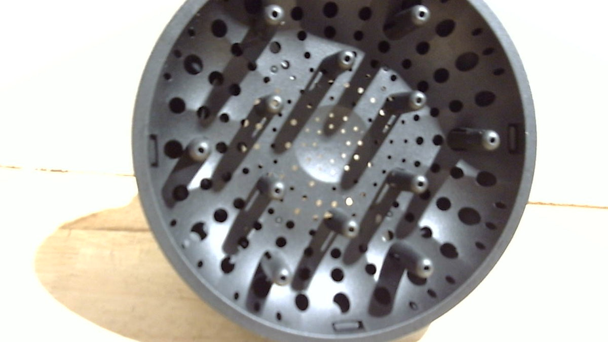Difusor universal para secador de pelo: compatible con secadores de 1,4 a 2,4 pulgadas. Difusor iónico profesional para cabello rizado u ondulado. Reduce el encrespamiento y realza los rizos. Ligero e ideal para viajar (negro).