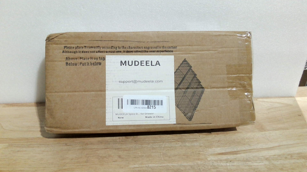 Organizador de especias transparente MUDEELA para cajón, 4 niveles - Juego de 2 (8 unidades) Estante para especias para cajón, expandible de 11" a 22" Organizadores y almacenamiento de condimentos de cocina para cajón (frascos no incluidos)