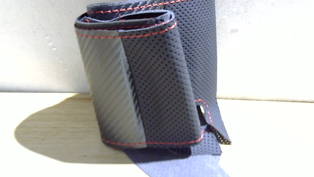 Funda para volante Kivnto DIY a medida para Ford Mustang 2015 2016 2017 2018 2019 2020 2021, 15 pulgadas, cuero negro, fibra de carbono, accesorios para el interior.