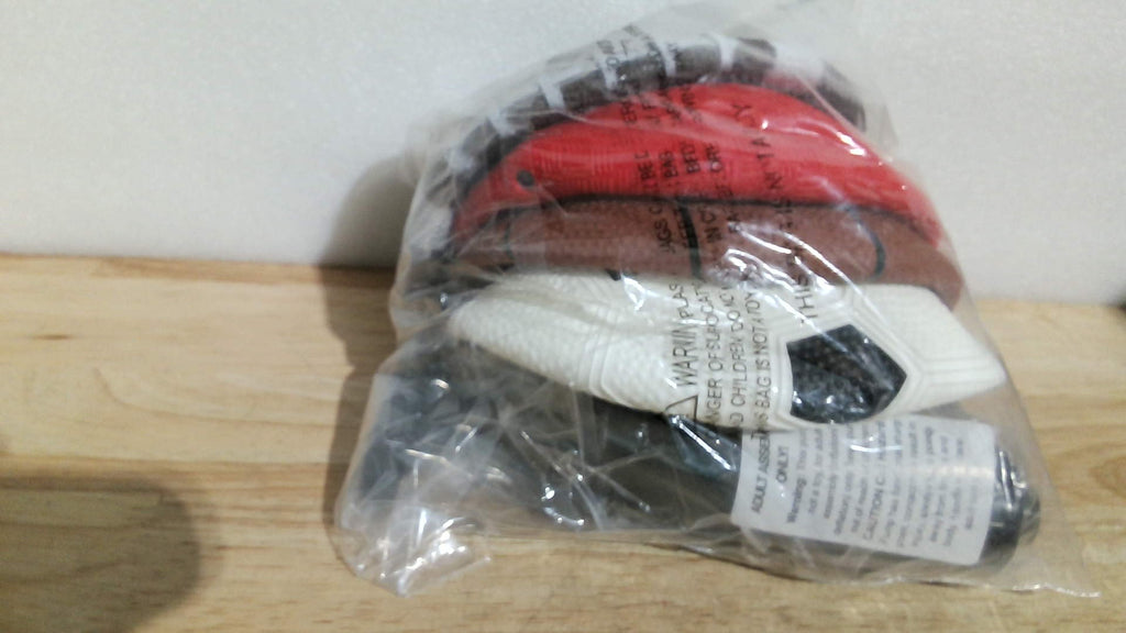 Pelotas deportivas para niños y bebés (paquete de 4): Set deportivo de 12, 7 cm que incluye balón de fútbol americano, balón de fútbol pequeño, balón de baloncesto y pelotas para juegos infantiles (bomba de aire manual incluida)