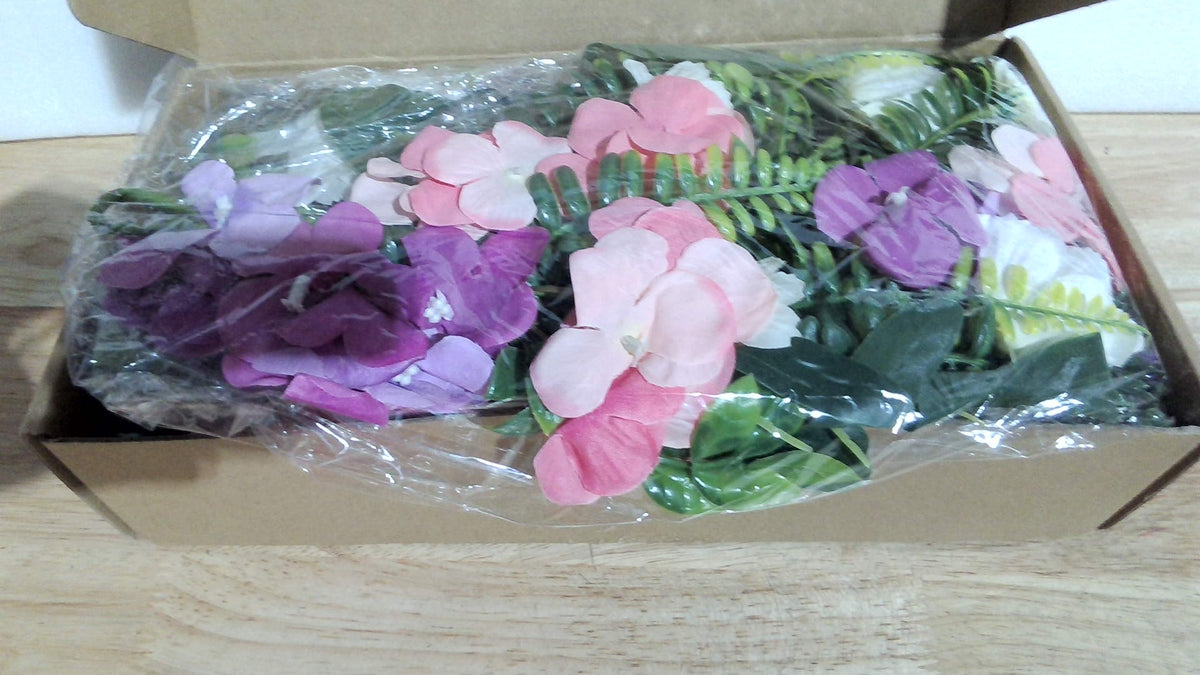 Paquete de 2 guirnaldas tropicales de verano de 56 cm para gabinetes, con flores artificiales de hibisco en forma de lágrima, hojas de palma y helechos. Guirnalda floral para colgar en la puerta principal, el porche