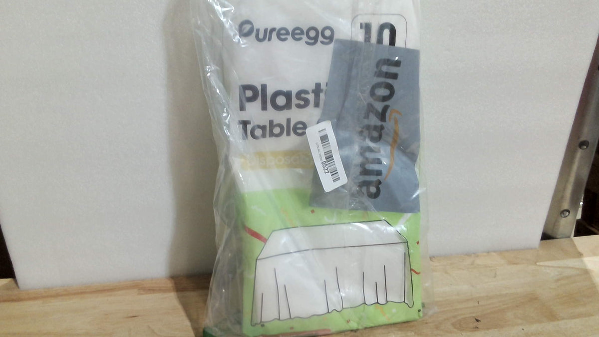 Manteles de plástico Pureegg, paquete de 10 unidades, 54 x 108 pulgadas, desechables, para fiestas, picnics y bodas, rectangulares, blancos.