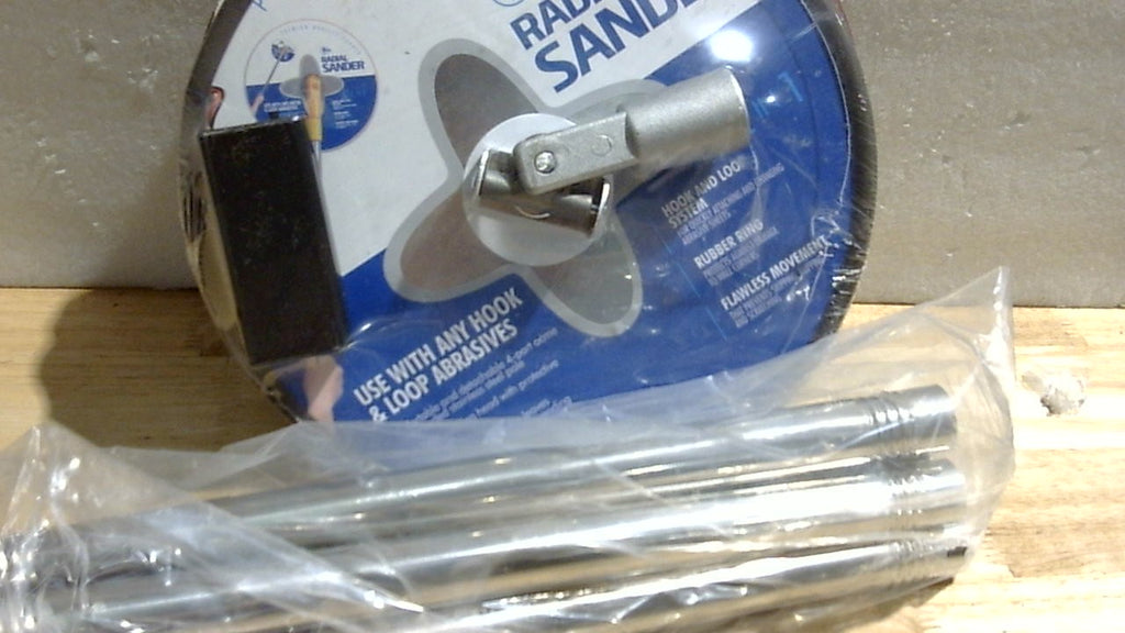 Lijadora de pared con pértiga LED, herramienta para eliminar techos de palomitas de maíz, lijadora de paredes para preparación de pintura, incluye 25 hojas de papel de lija, pértiga extensible ajustable, requiere pilas AA (no incluidas).