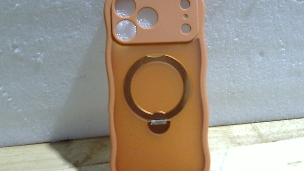 Funda magnética Miracase para iPhone 17 Pro Max, compatible con MagSafe, cubierta de silicona integrada para el control de la cámara, funda protectora a prueba de golpes de 3,0 mm de grosor para iPhone 17 Pro Max, color naranja.